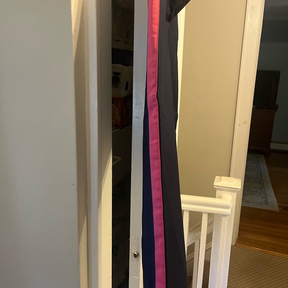 Boden Black and Red Capris - Picture 2 of 3